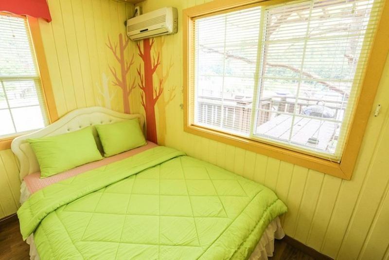 Hoengseong Pine Bell Pension Екстер'єр фото