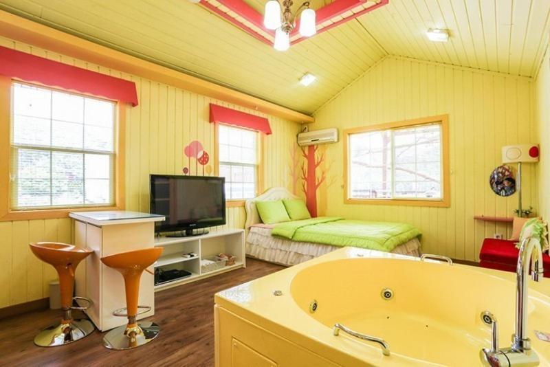 Hoengseong Pine Bell Pension Екстер'єр фото